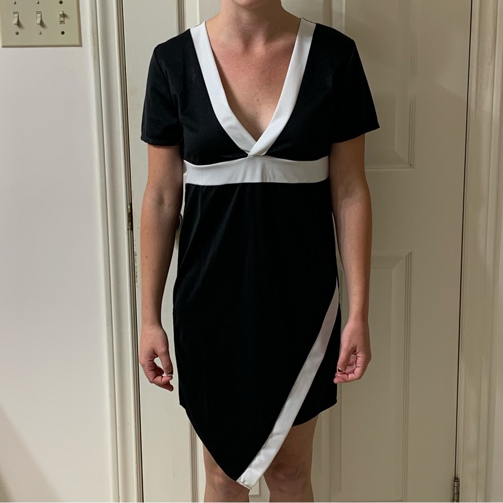 🌷3 for $25🌷Stan, US L (Fits More Like US S), Black & White Colour Blocked Dress